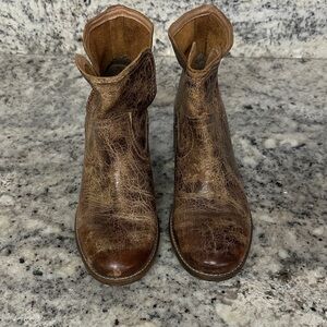 Diba True distressed Leather Ankle Boots